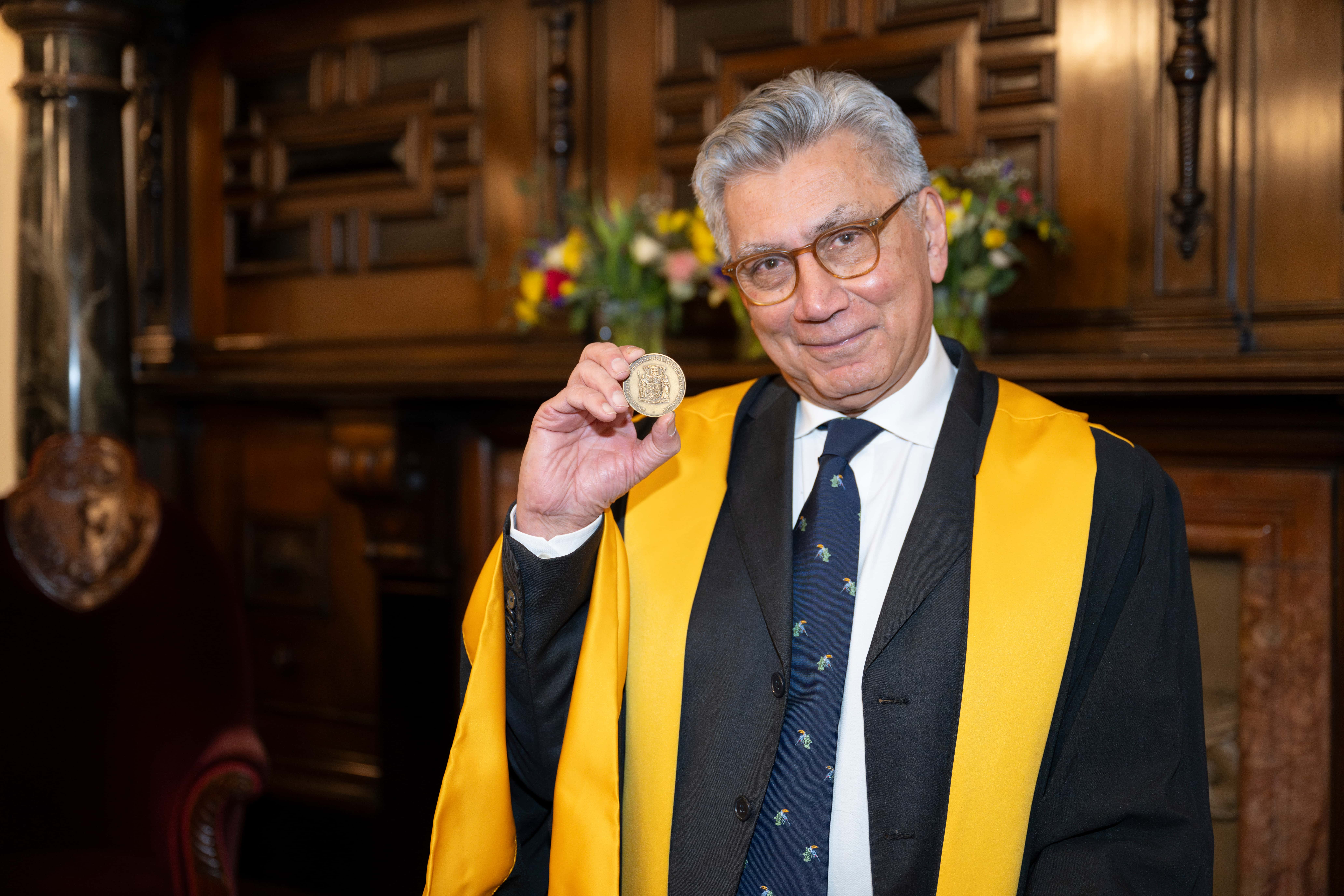Dr Madhok with President's Medal